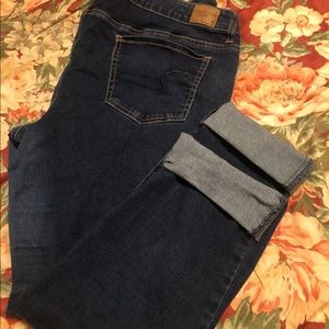 American Eagle artist crop 18